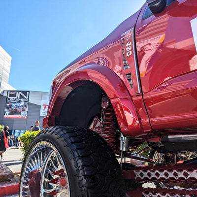 Badges de remplacement personnalisés pour garde-boue pour le Ford® Super Duty® 2023+ - Entièrement personnalisables - LED