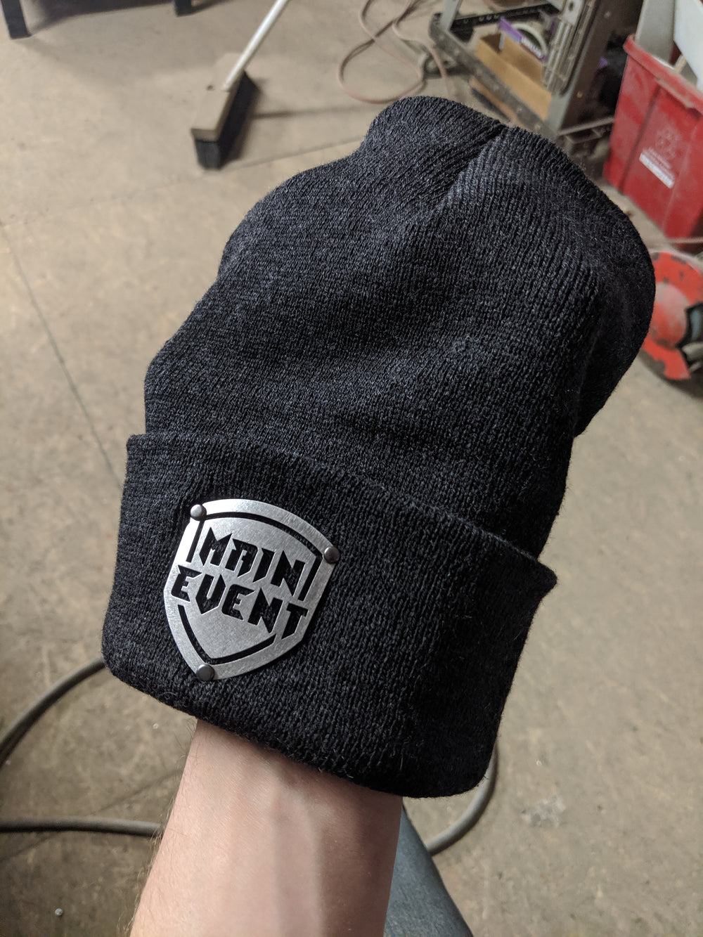 Main Event HeadGear Emblem Toque