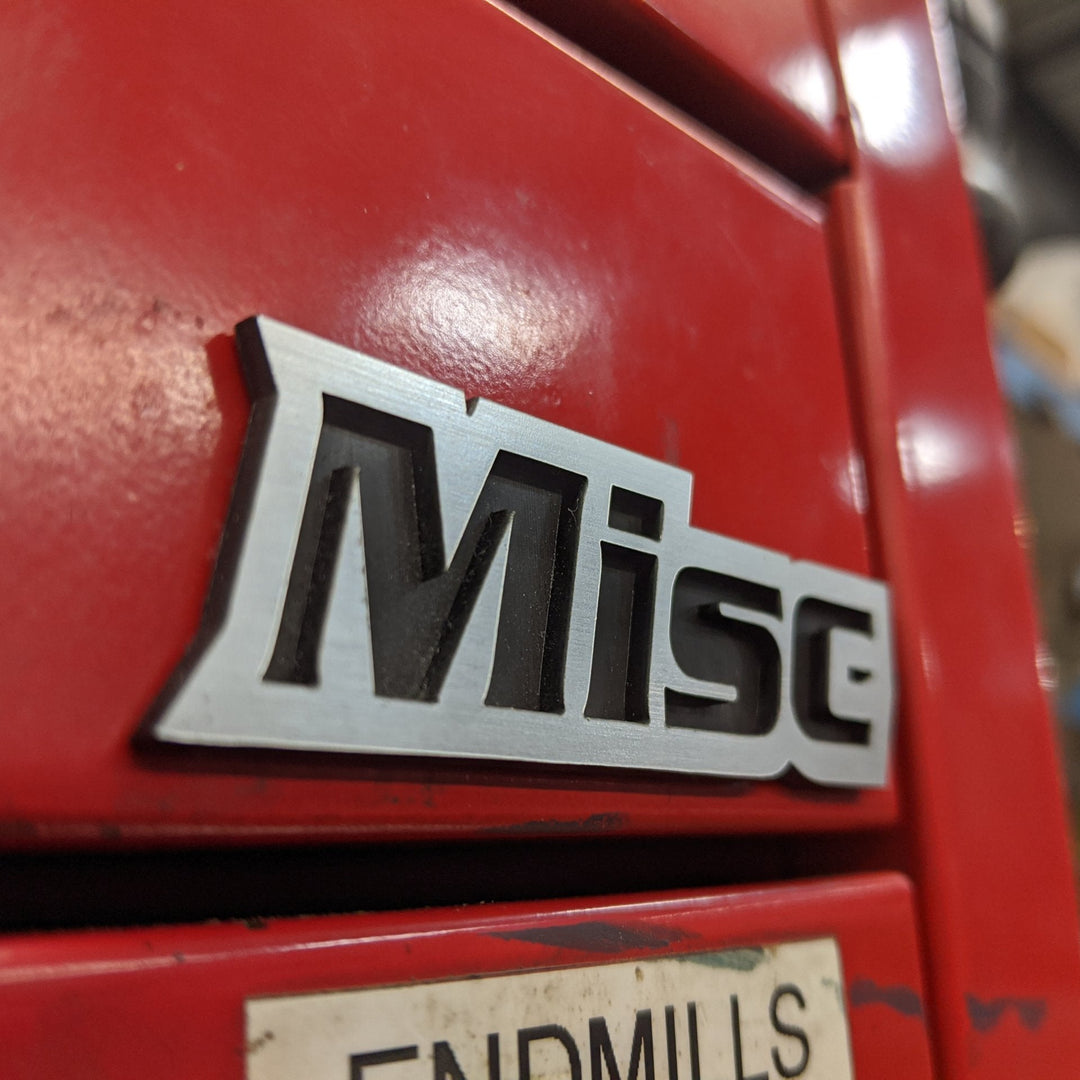 Emblèmes de tiroir de boîte à outils personnalisés - Choisissez 5 - Motif brossé